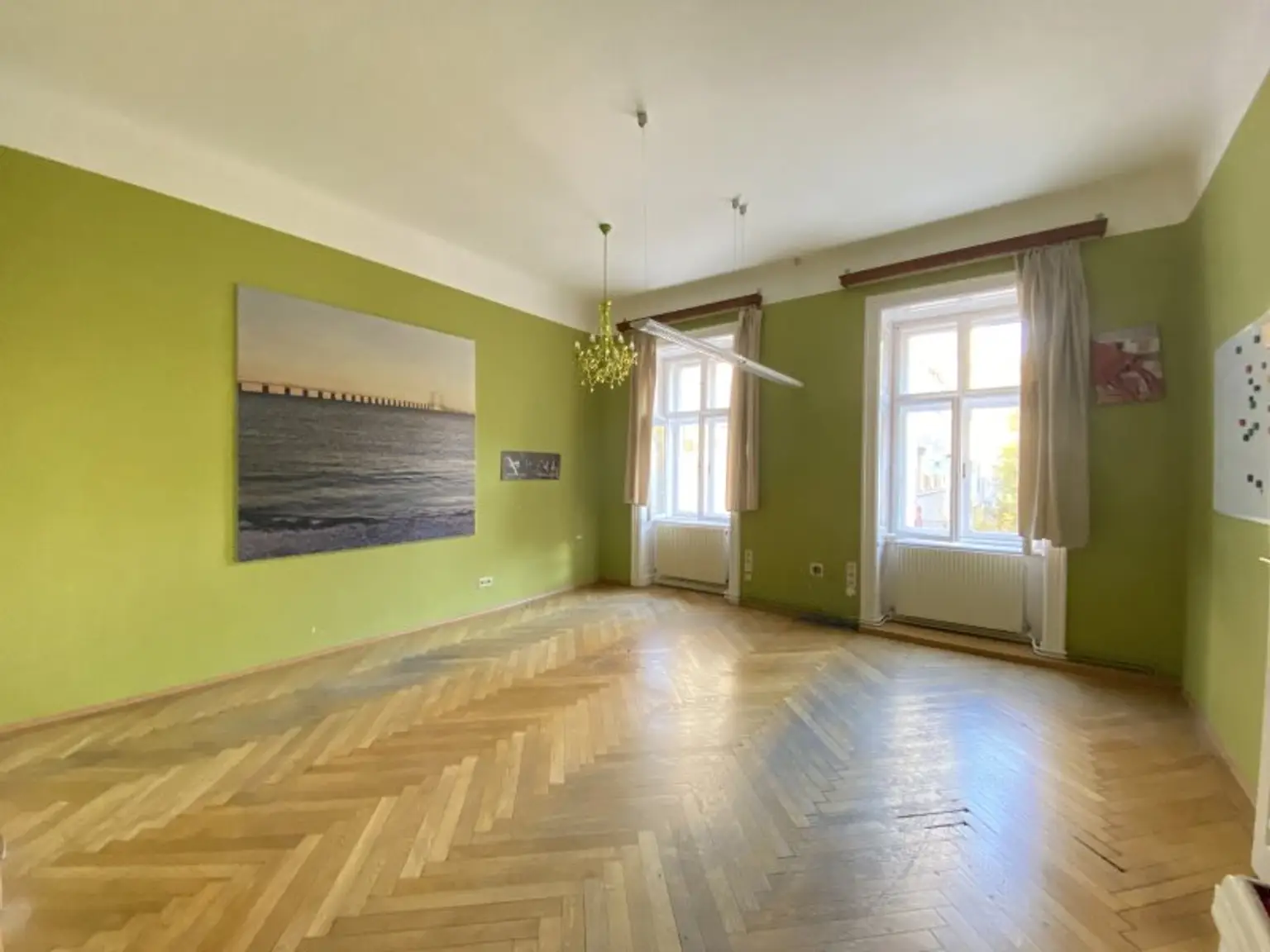 GESCHÄFTSLOKAL + FREQUENZ + nachgefragte LAGE + verlängerte NEUBAUGASSE!