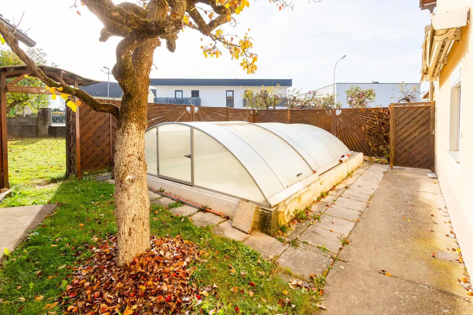 Einfamilienhaus als perfekte Basis für Ihr Traumhaus in der Weinregion Straßertal