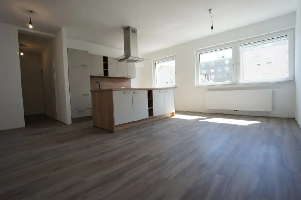 Ruhige und zentrale 58 m²-Wohnung mit Wohnküche - neuwertiger Zustand