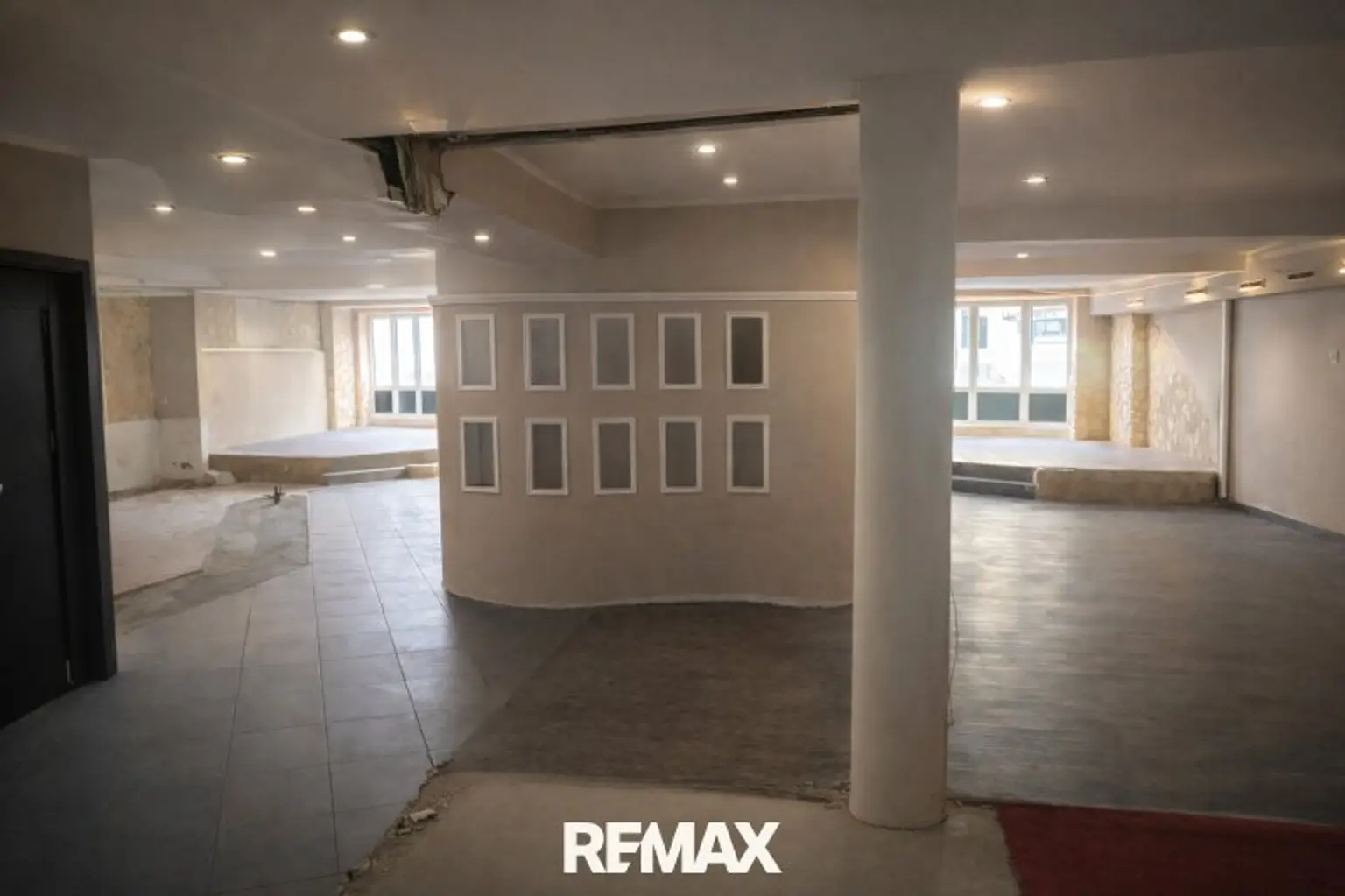 Wohnung - Geschäft/Wohnung