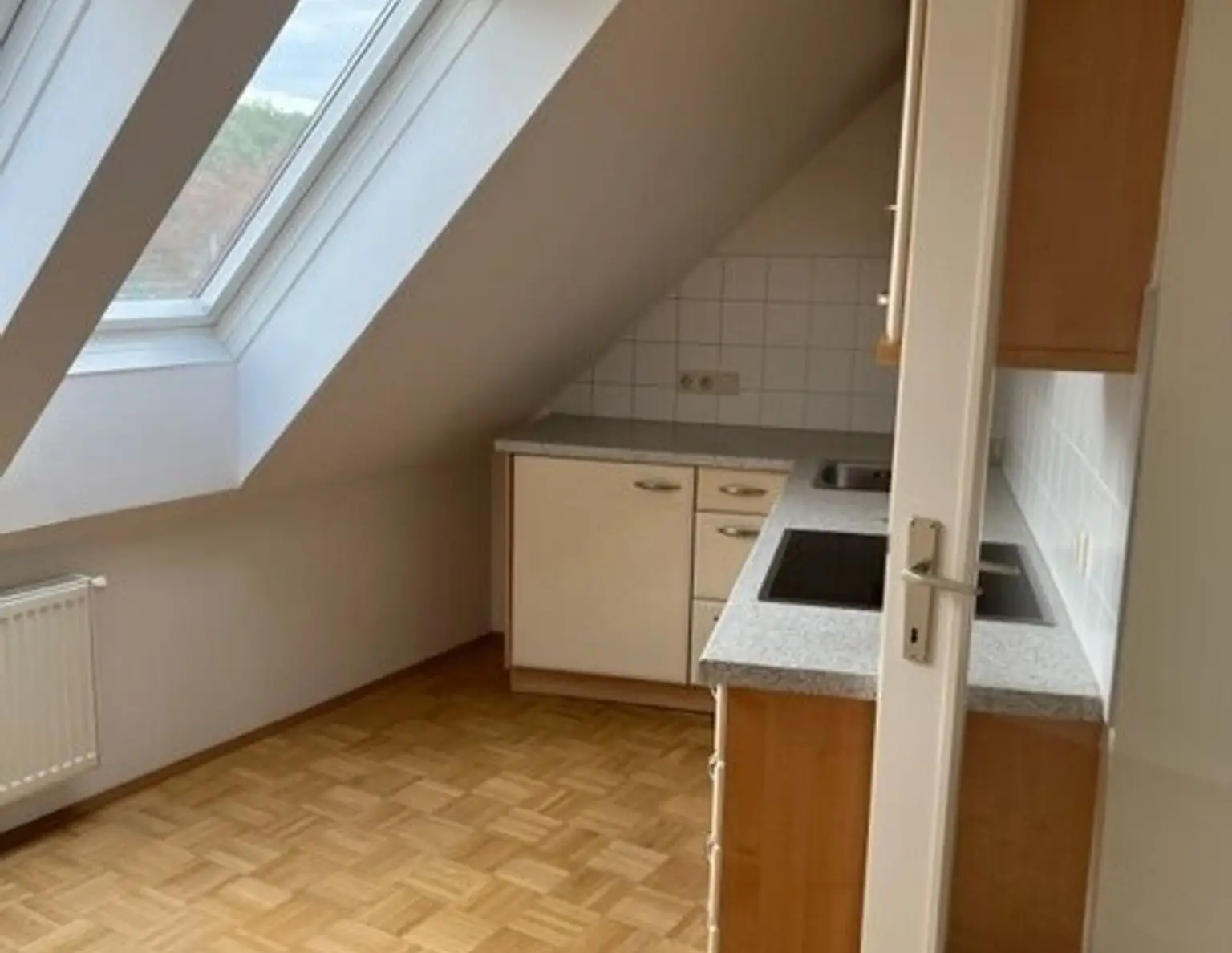 WG- taugliche 3 Zimmerwohnung, hell, gepflegt, gut aufgeteilt auf 70m², UNINÄHE