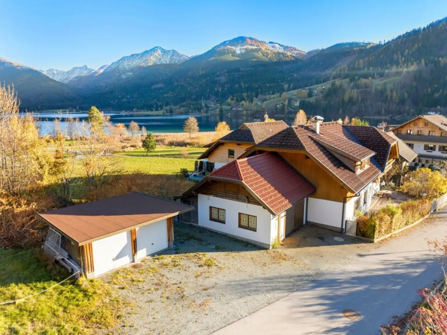 Schönes 247m² Mehrfamilienwohnhaus mit 4 Wohnungen am Weißensee mit Seeblick und Seenähe in TOPLAGE