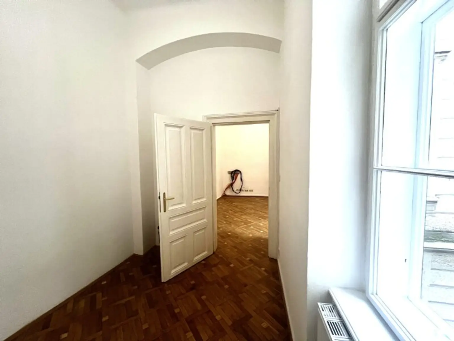 Schöne, repräsentative Büro- oder Kanzleiräumlichkeiten in bester Innenstadtlage - Nähe Stephansplatz (!)