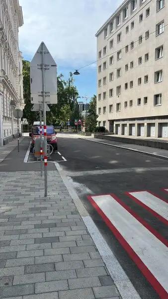 Exklusives 4 Airbnb-Apartment im Zentrum Genehmigt