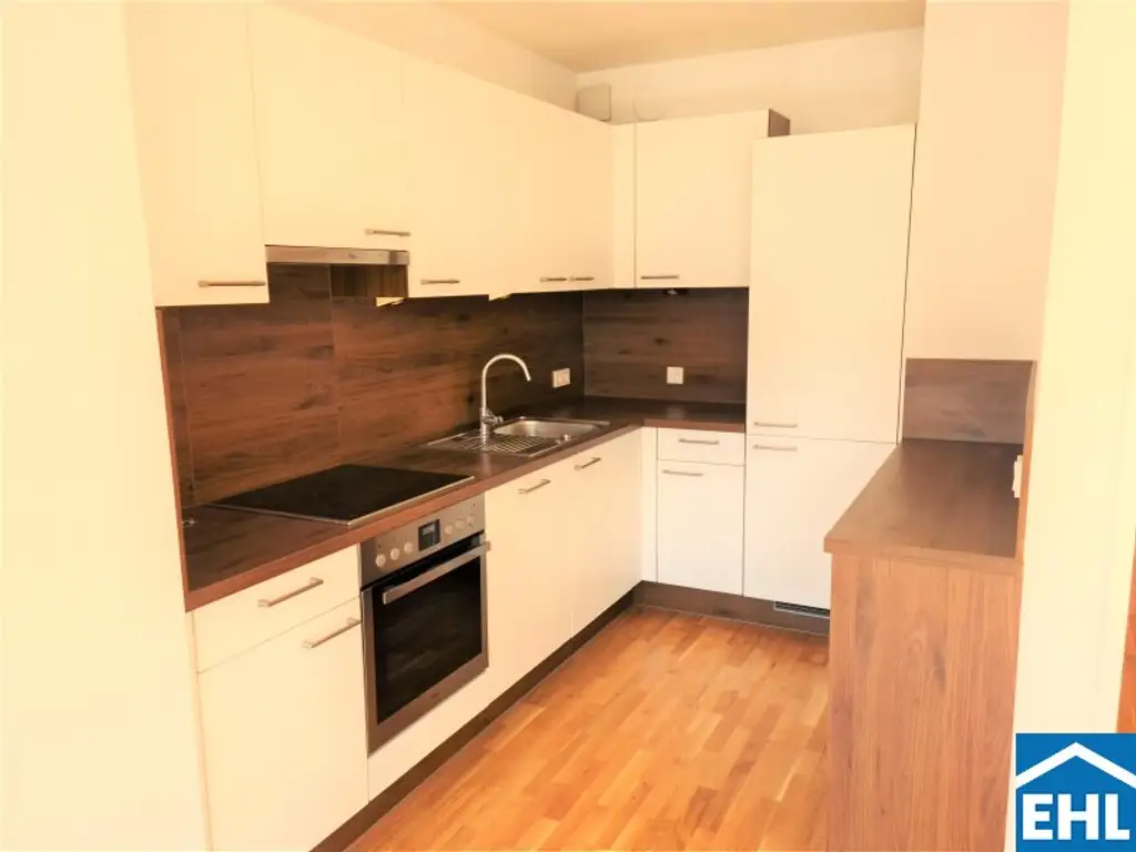 Schöne 2 Zimmerwohnung bei der Millennium City!