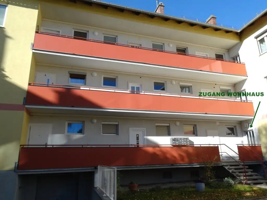 KLEINE ABER FEINE WOHNUNG AM RANDE VON MÖDLING