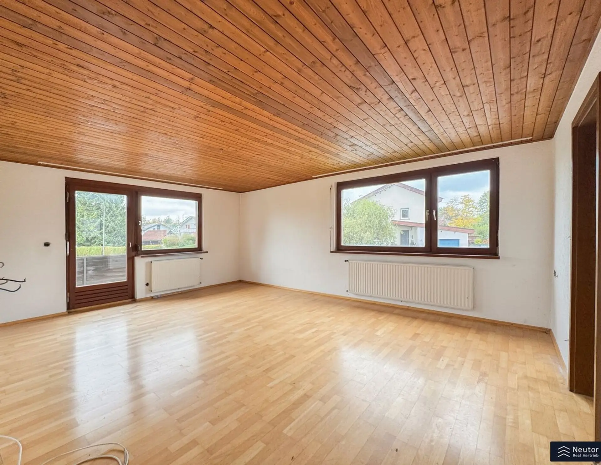 Vielseitig Nutzbares Gewerbehaus in Dornbirn - Ideal Für Seminare, Vereine & Kreative Konzepte