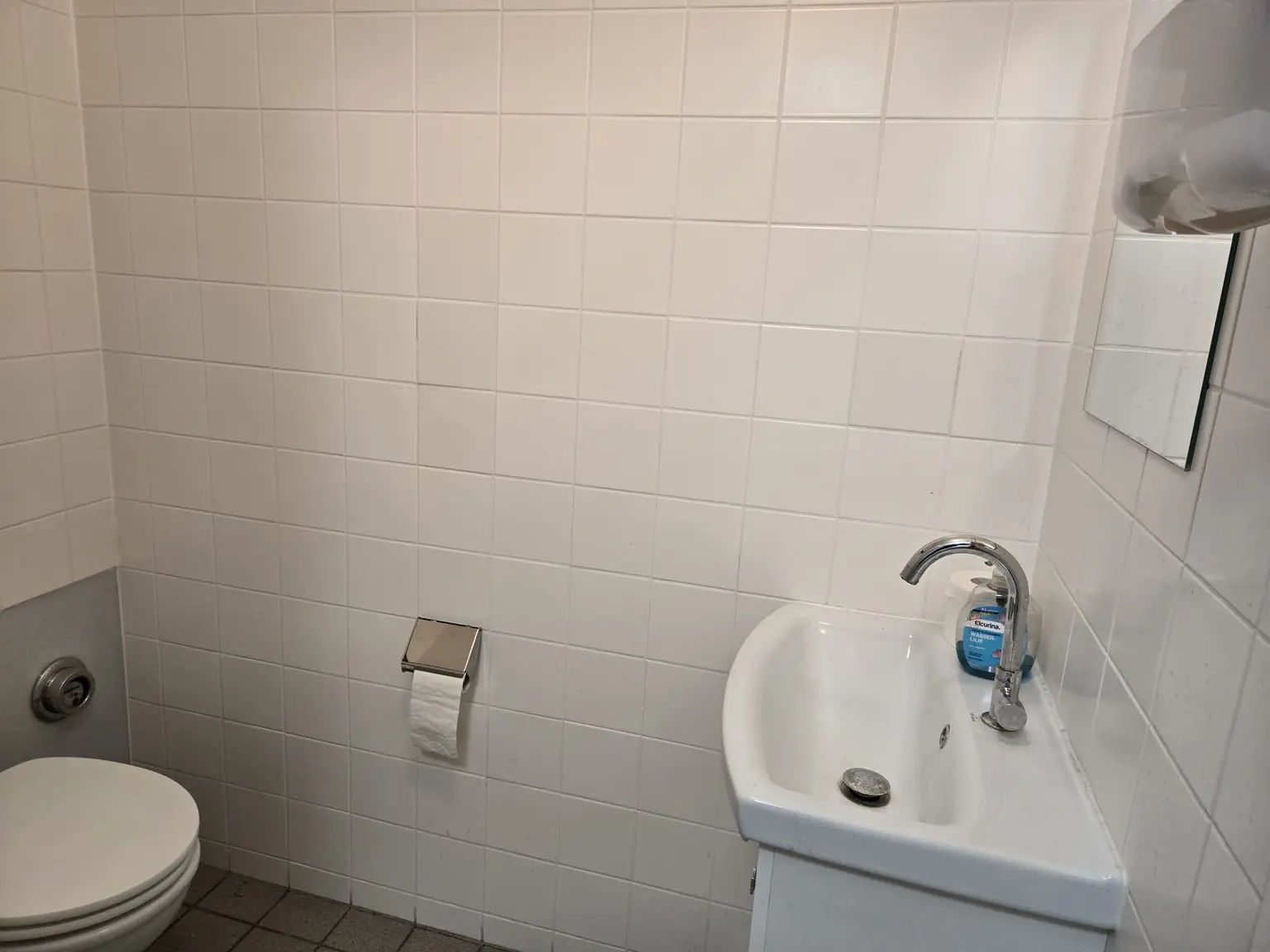 WC - Büro T.2.9