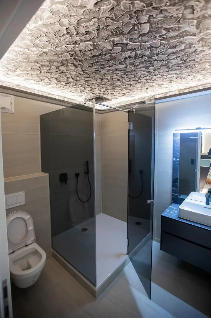 Wellnessbereich Dusche