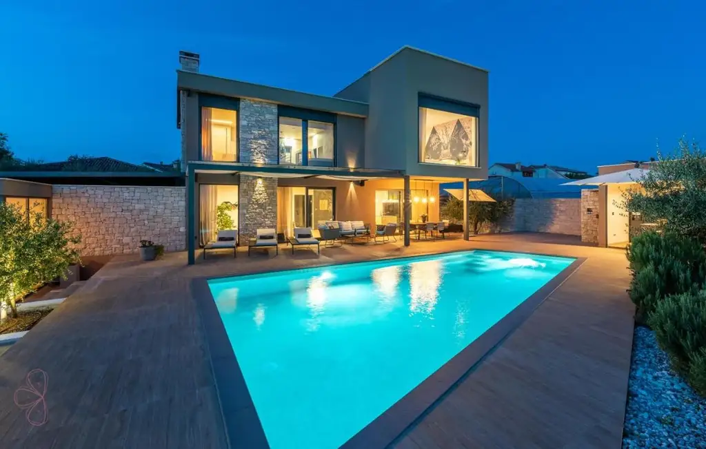 Modern Villa Umag – Mediterraner Luxus mit Investitionswert