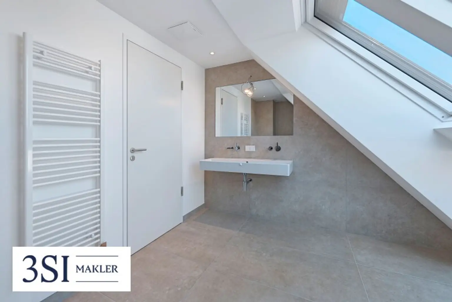 The Temptation: Familienfreundliches Dachgeschoß mit Terrasse und Grünblick nahe dem Kutschkermarkt