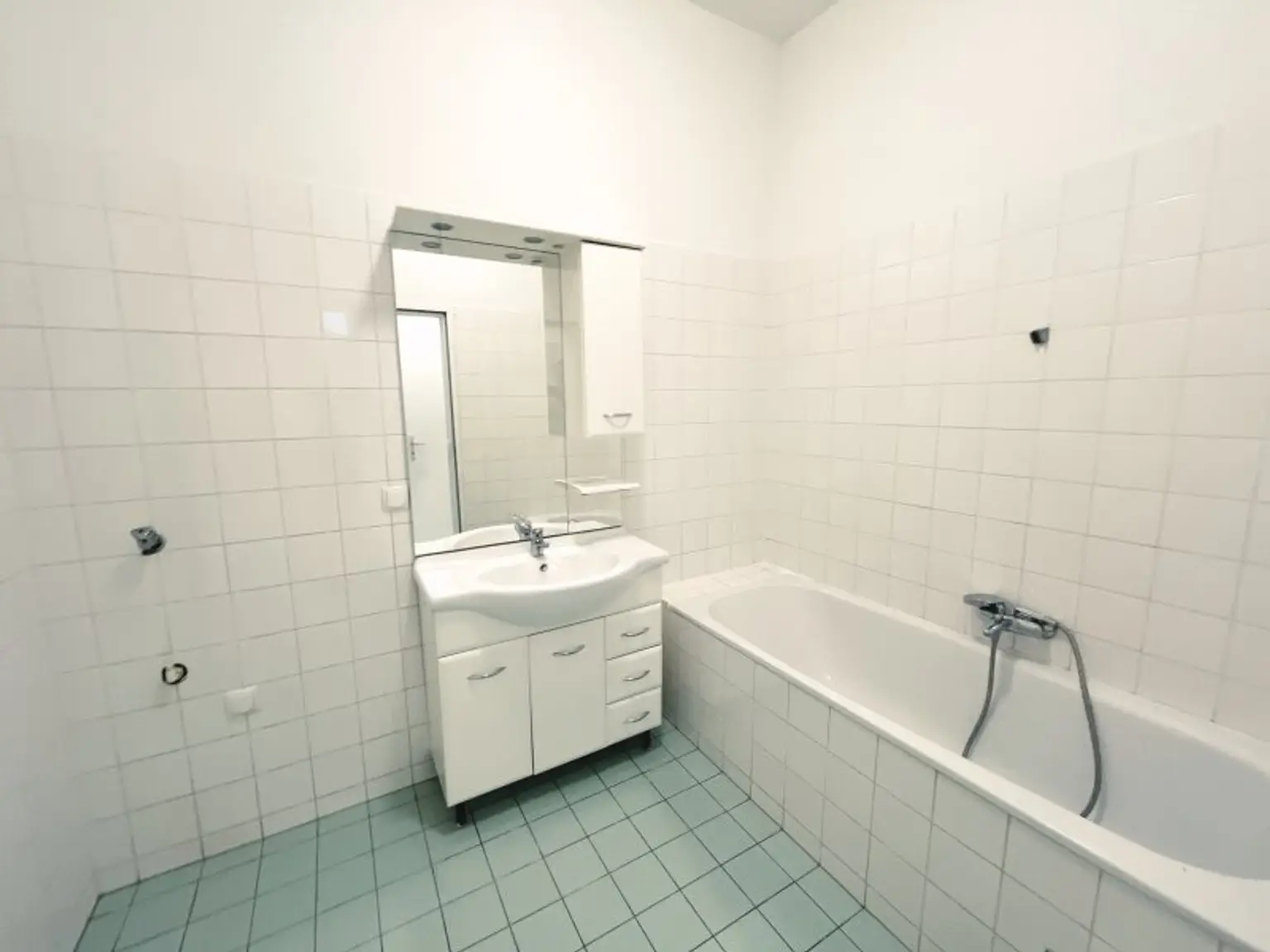 WG- oder Familien-Wohnung! Investment-Hit oder der Traum vom Eigenheim!