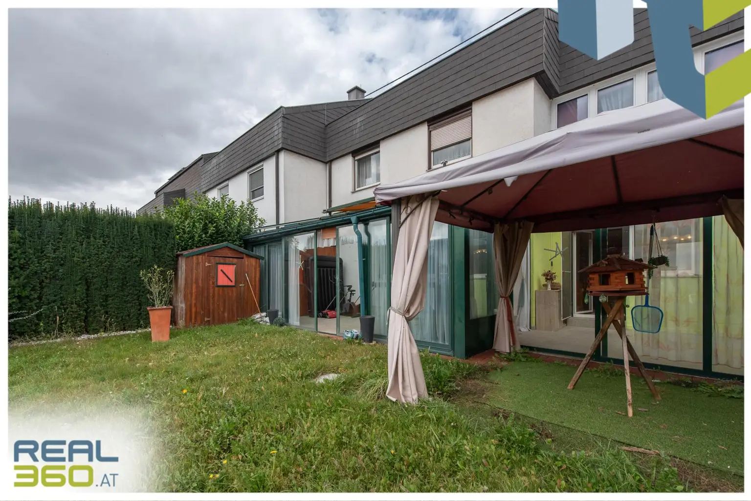 Reihenhaus mit sonnigem Garten in ruhiger Lage in Pasching!