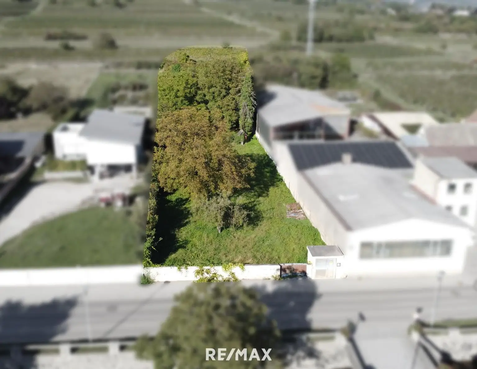 Ihr Baugrundstück in sonniger Lage von Langenlois -- ideale Basis für Ihr Traumhaus oder Bauprojekt