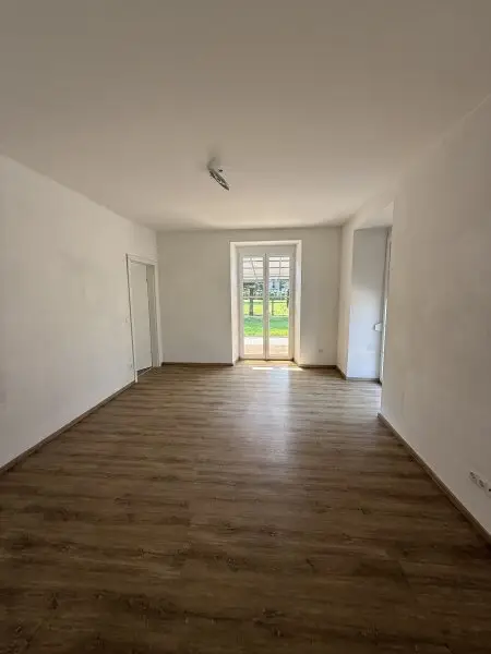 Doppelhaushälfte mit Garten-schönes Miethaus!