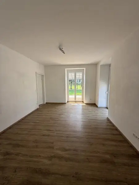 Doppelhaushälfte mit Garten-schönes Miethaus!
