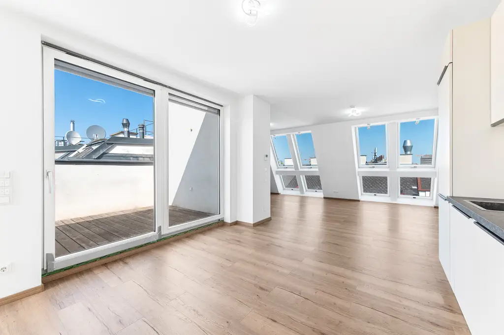Stilvolle Dachgeschoßwohnung mit Terrasse & U-Bahn-Nähe in 1030