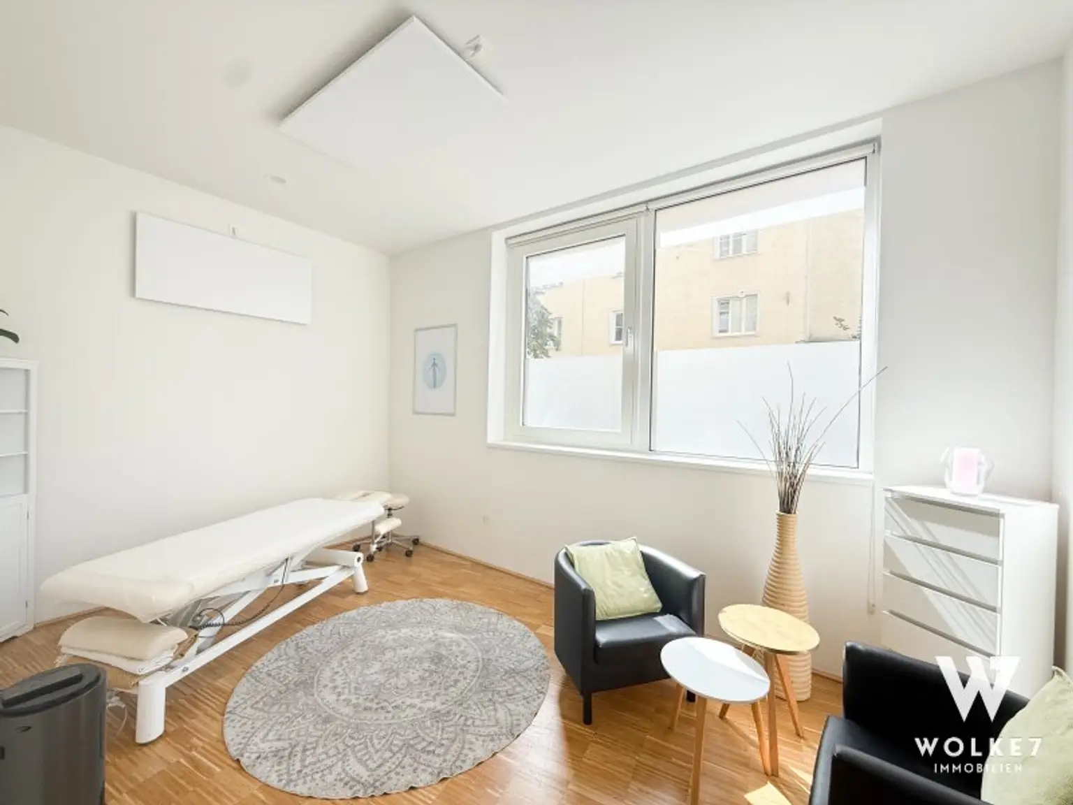 Attraktives Geschäftslokal / vielseitig nutzbare Einheit im 4. Bezirk – ca. 90 m², neu saniert