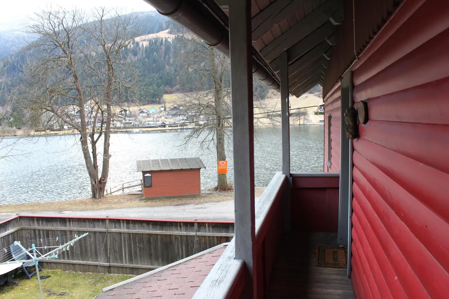 Großzügige Liegenschaft am Afritzer See – mit Apartment, privatem Seezugang und Panoramablick