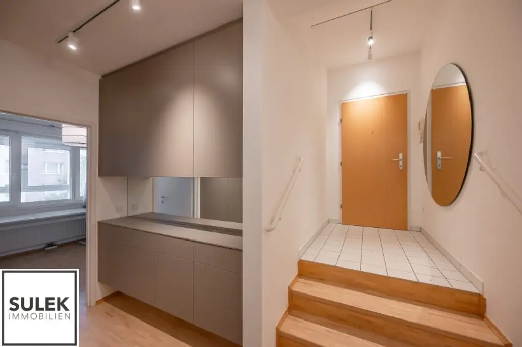 Gut geschnittene 4-Zimmer-Neubauwohnung mit großer Loggia - teilmöbliert - sofort beziehbar!