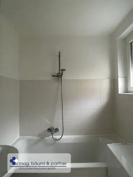 richtig gute 3 Zimmerwohnung neben U1, auch Anlage geeignet