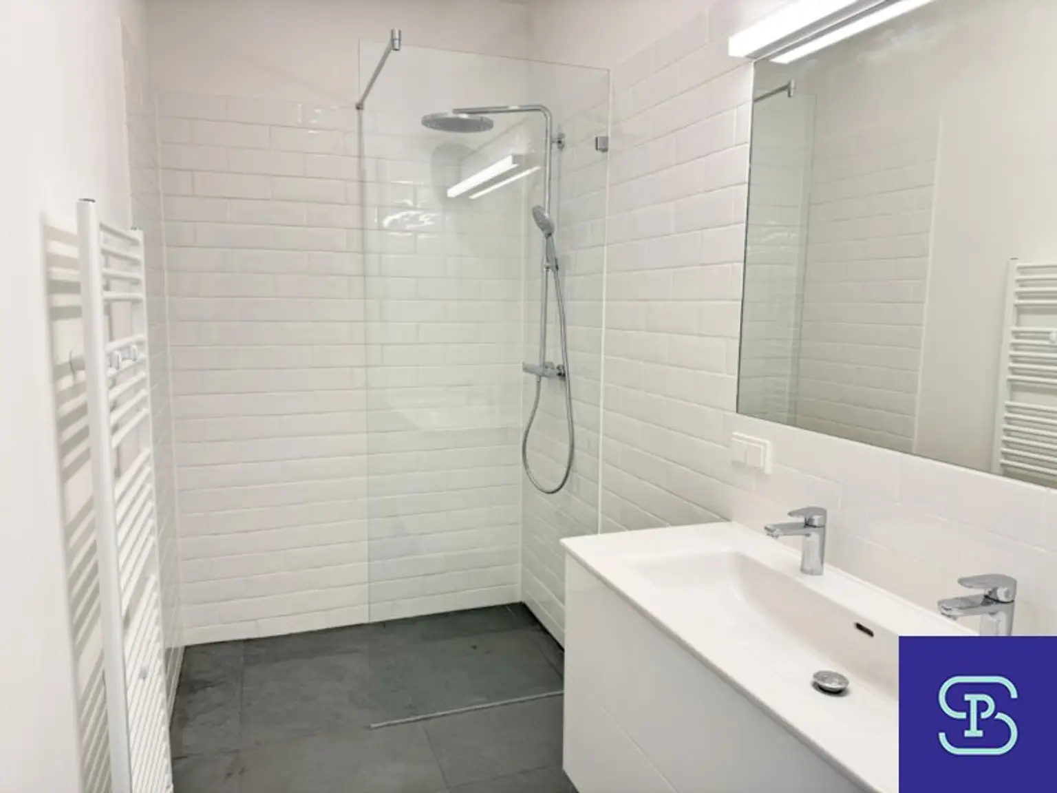 Erstbezug: 112m² Altbau mit 4 Zimmern und Einbauküche am Franziskanerplatz - 1010 Wien