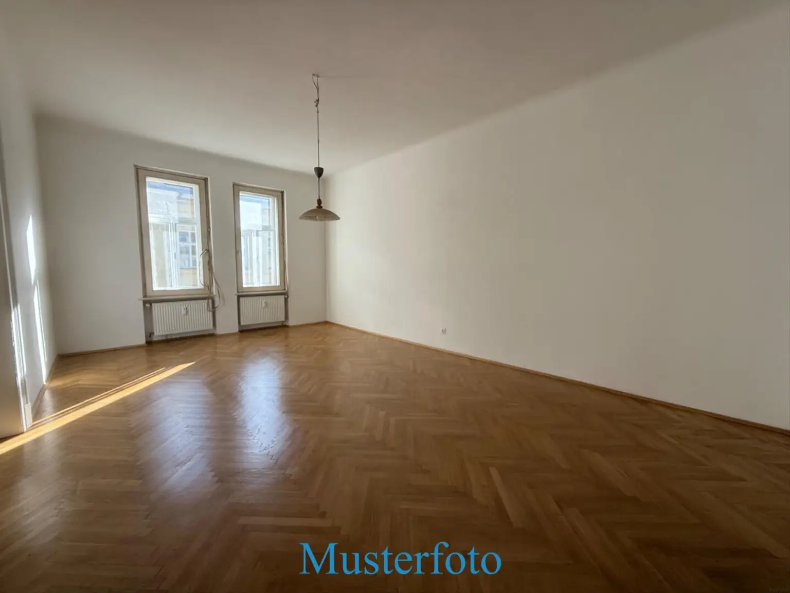 Modernisierter Altbau für Büro oder Ordination nähe Lendplatz -> Top 1