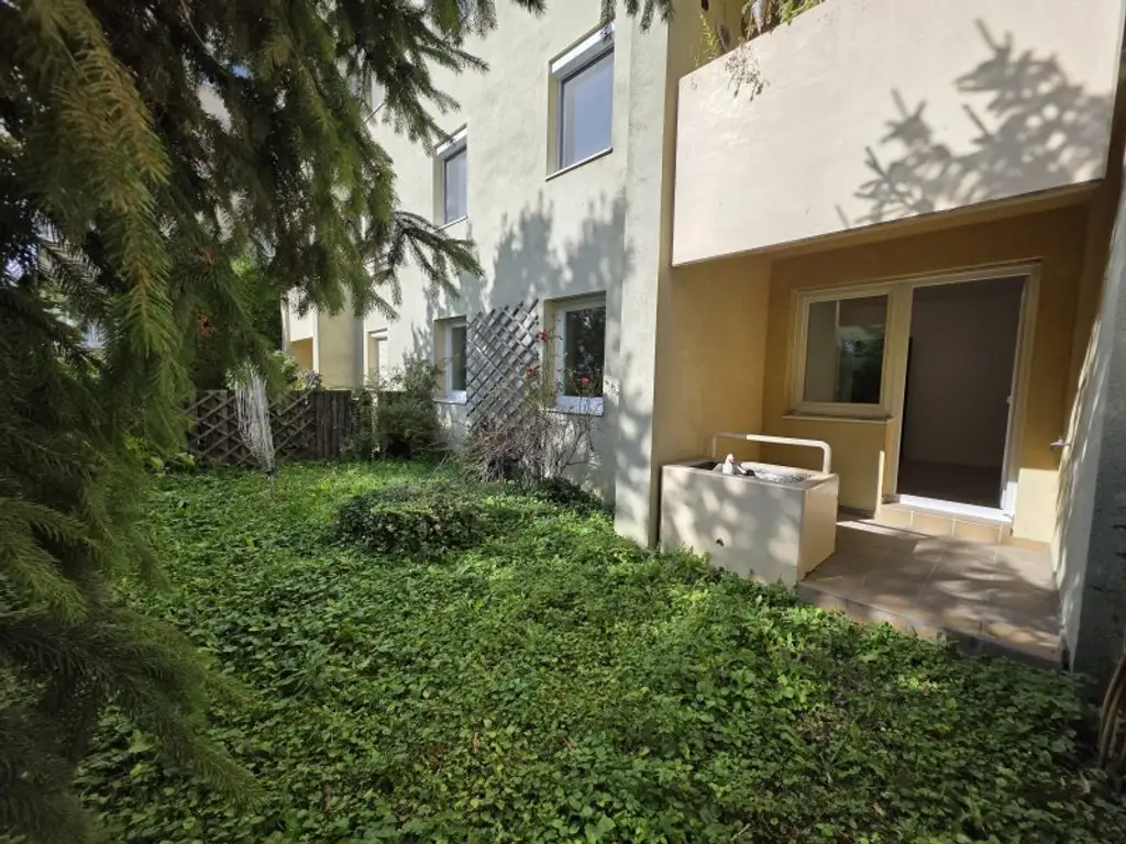 Willkommen in Ihrer GARTENWOHNUNG  3,5 ZIMMER -  inklusive KFZ-STELLPLATZ