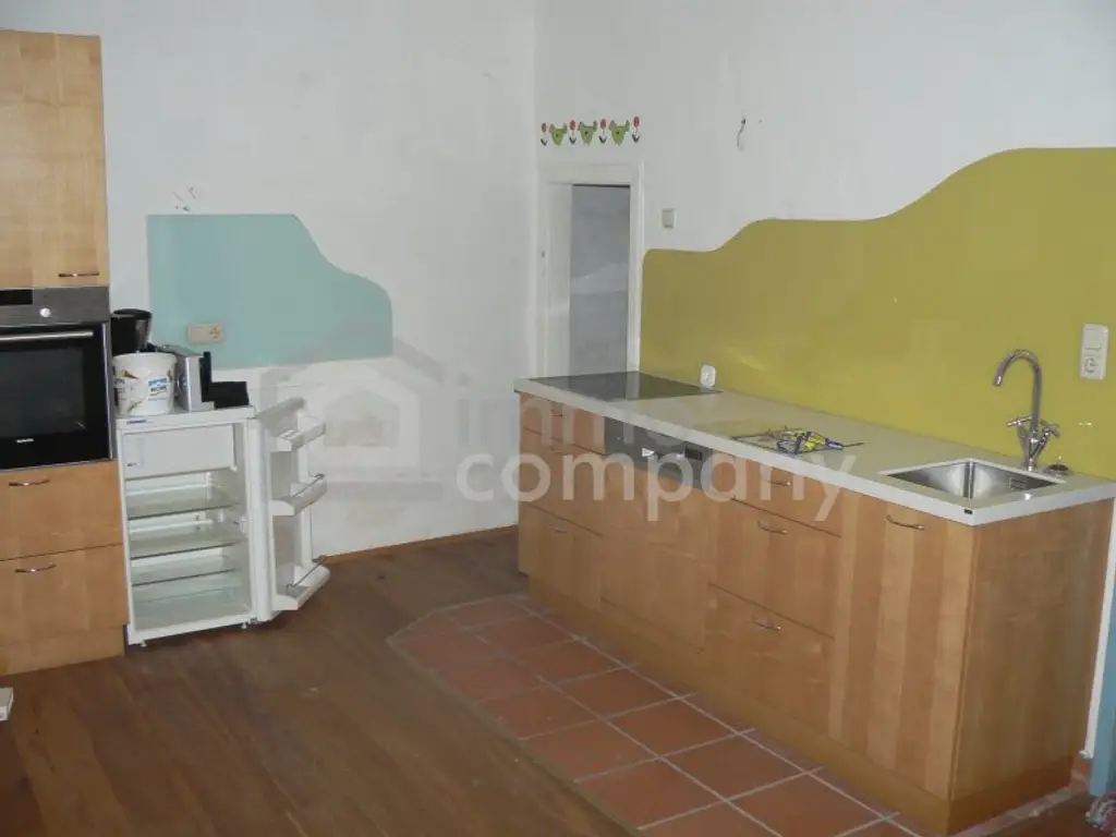 Einfamilienhaus in Großkadolz: Sanierungsbedürftig, 110m² für nur 72.000€!