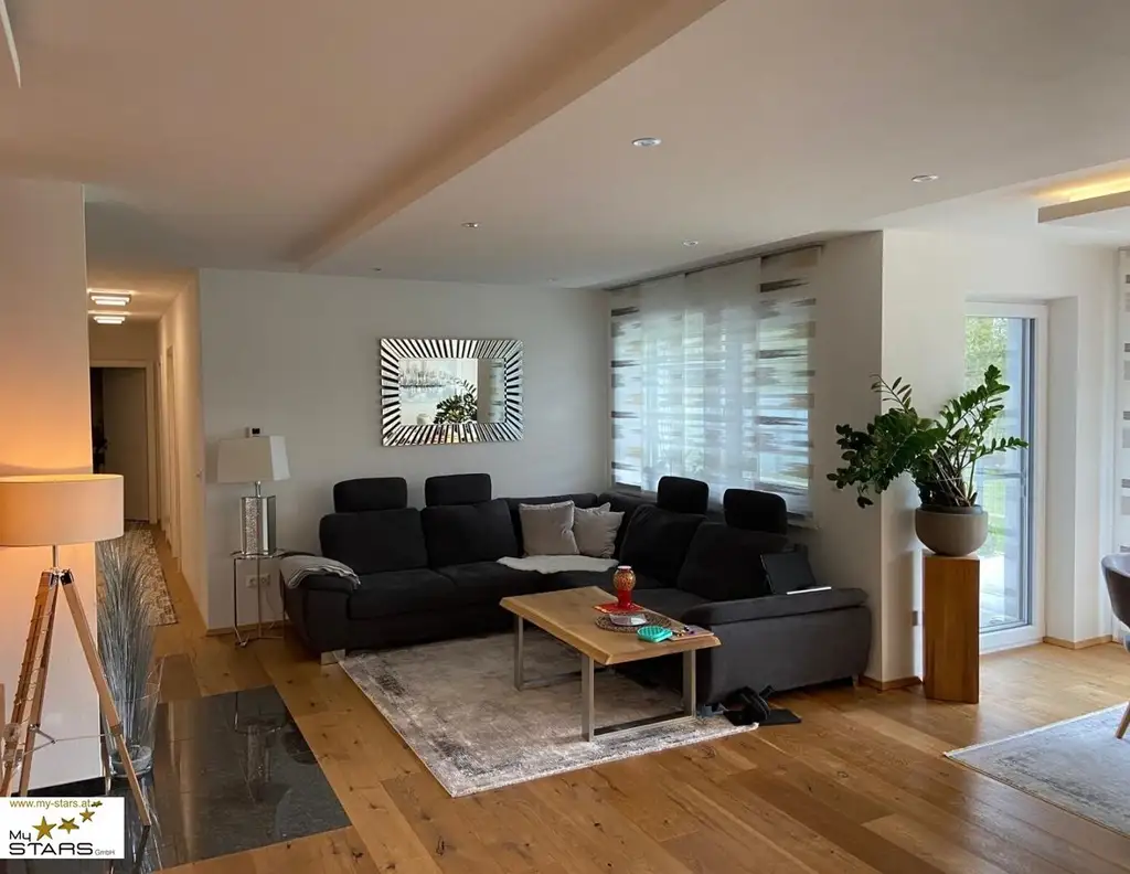 Traumhafte 4-Zimmer-Wohnung mit Garten und Terrasse in Mattighofen - Ihr neues Zuhause!