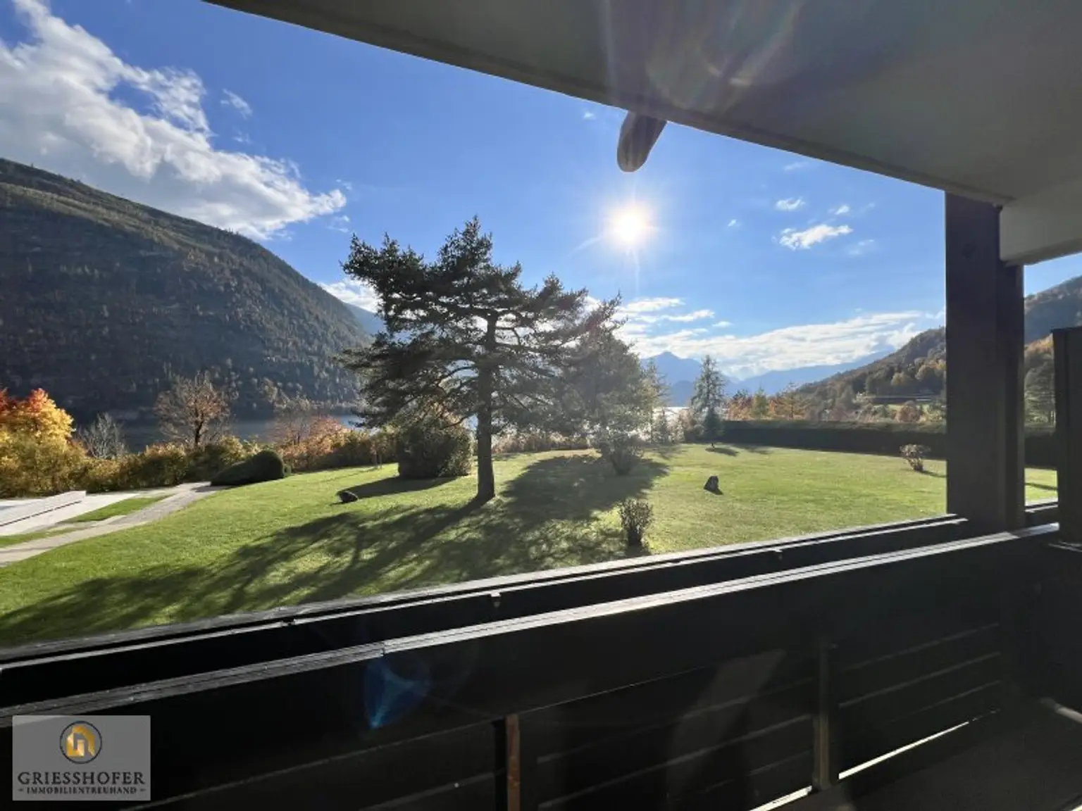 Traumhafte  Eigentumswohnung am Grundlsee mit Swimmingpool und Seezugang