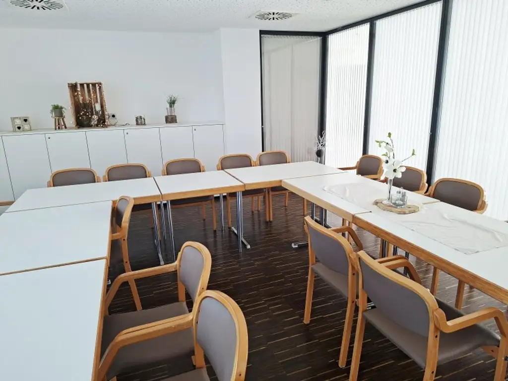 TOP Location mit umsatzstarkem Gastro-Konzept sucht Nachfolger!