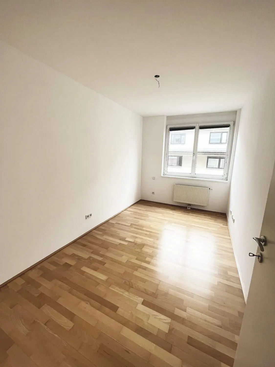 Neubau-Wohnung mit 3 Zimmern und Balkon in Ruhelage - mitten im 9. Bezirk!