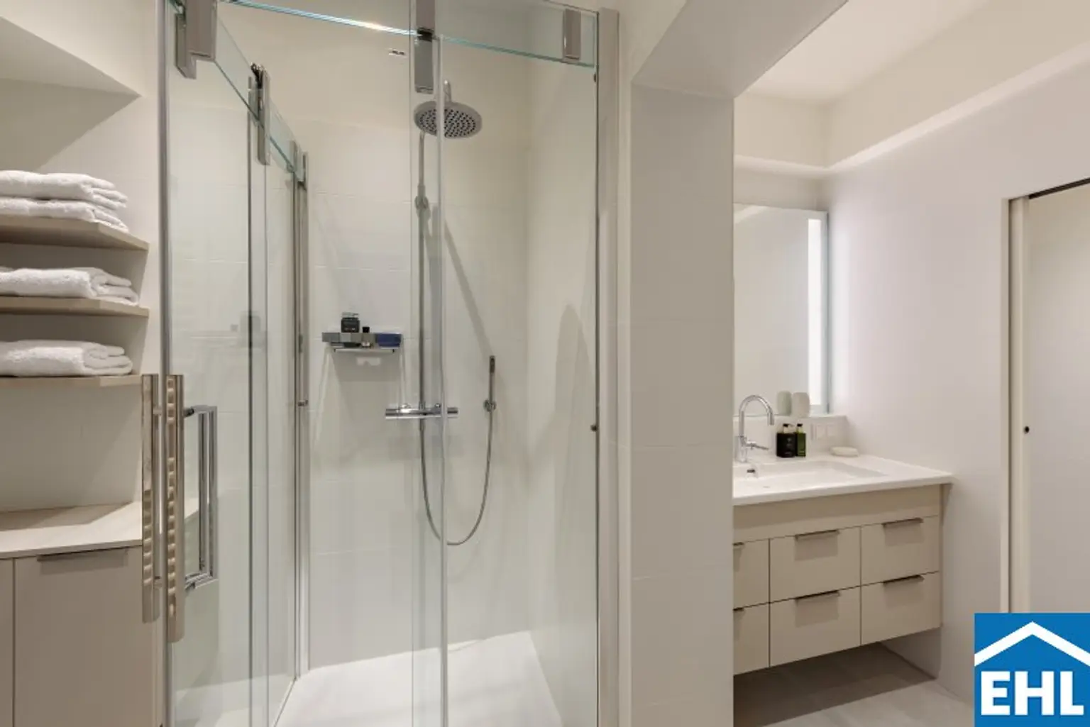 Vollmöblierte Altbauwohnung im Herzen der Wiener Innenstadt