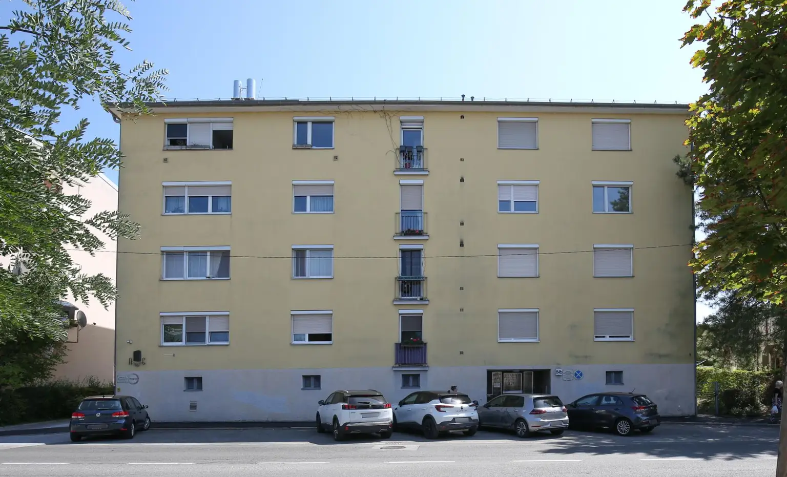 Ländlich grün und trotzdem Stadt? Diese Wohnung in Waltendorf macht's möglich!
