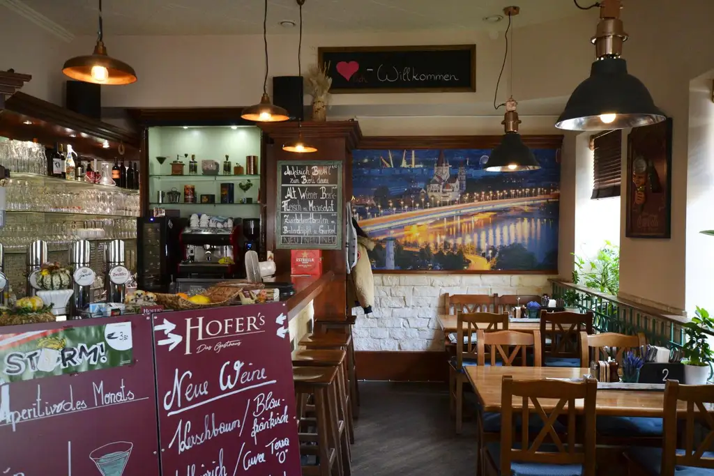 Original Wiener Gasthaus – Traditionsbetrieb im 20. Bezirk!