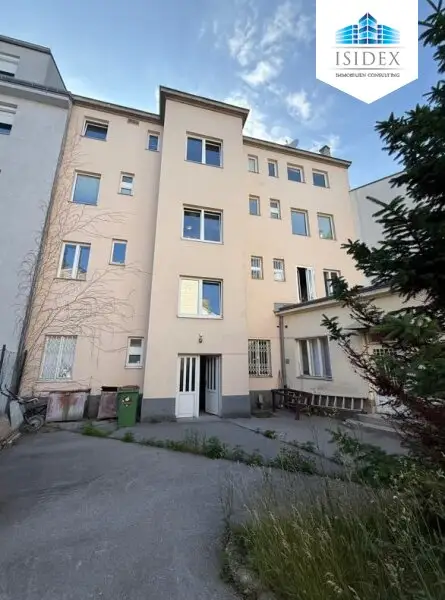 Wohn- und Geschäftsgebäude nähe Hietzinger Hauptstraße