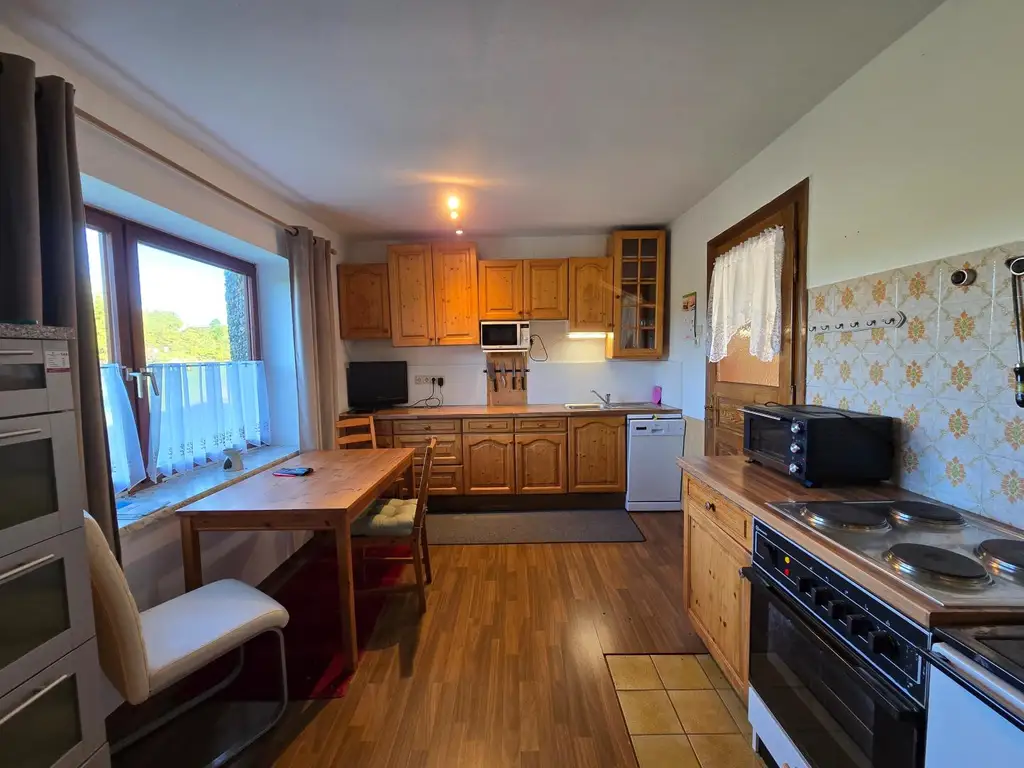 Haus mit Potential - Dreikanthof in bester Aussichtslage