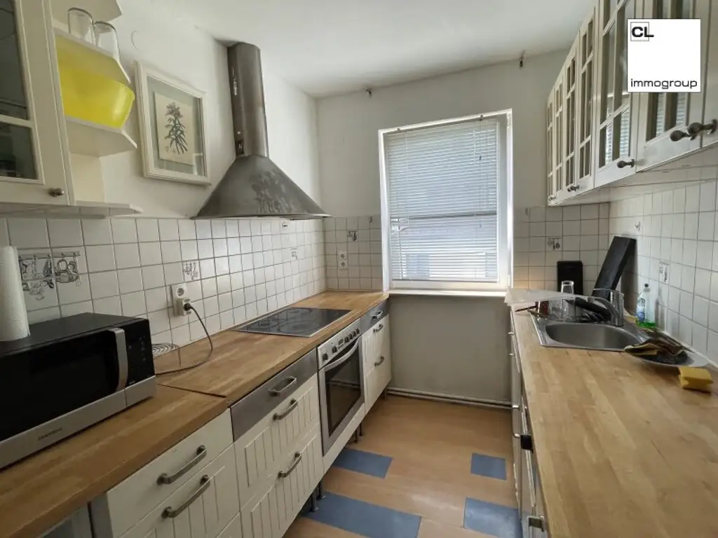 Sanierungsbedürftiges Einfamilienhaus mit Garten und Garagenstellplatz sucht neuen Eigentümer!