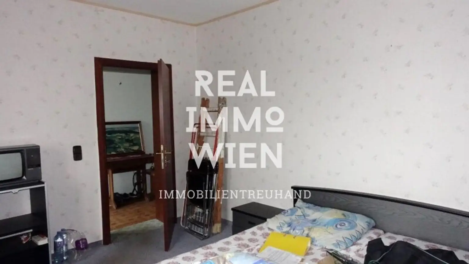 Wohnhaus mit großem Grundstück und Waldparadies in idyllischer Lage