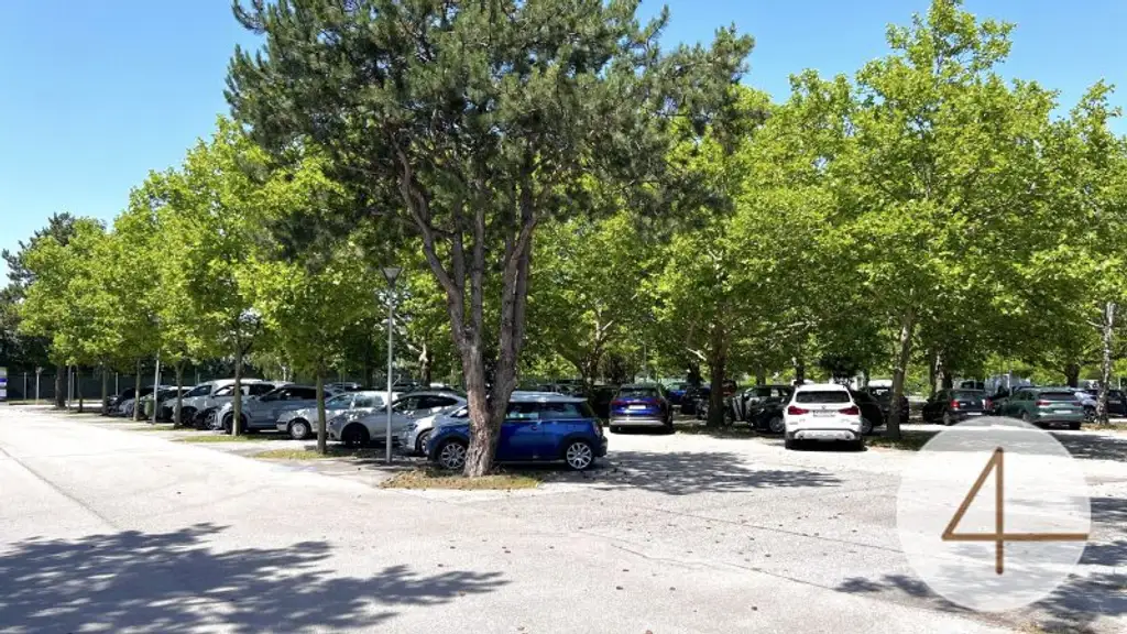 Ab 12€/m2 Büroflächen bis 2.200m2 - individuell Flächengrößen verfügbar -  Parkplätze - gute Verkehrsanbindung