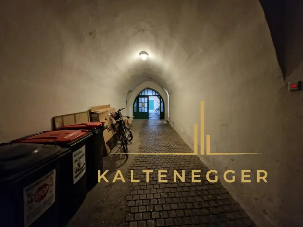 Attraktives Zinshaus mit 6 Einheiten im beliebten Stadtkern Wiener Neustadts