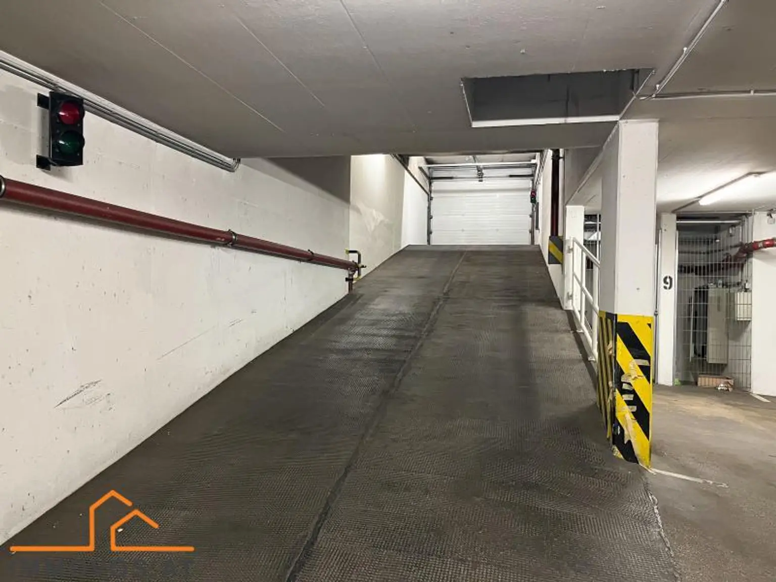 IHR NEUES ZUHAUSE IN DER STADT // KOMPAKT, PRAKTISCH UND PERFEKT ANGEBUNDEN // 1,5 ZIMMER UND GARAGENSTELLPLATZ