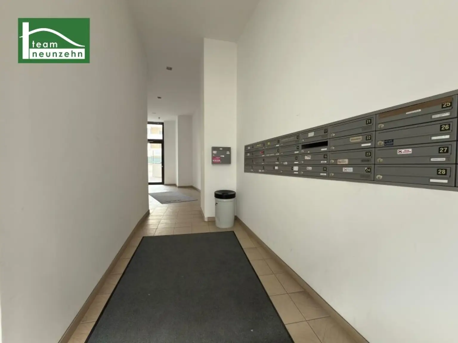 Exklusive 4-Zimmer-Wohnung in Bestlage beim Rochusmarkt ab sofort verfügbar *Inkl Küche*