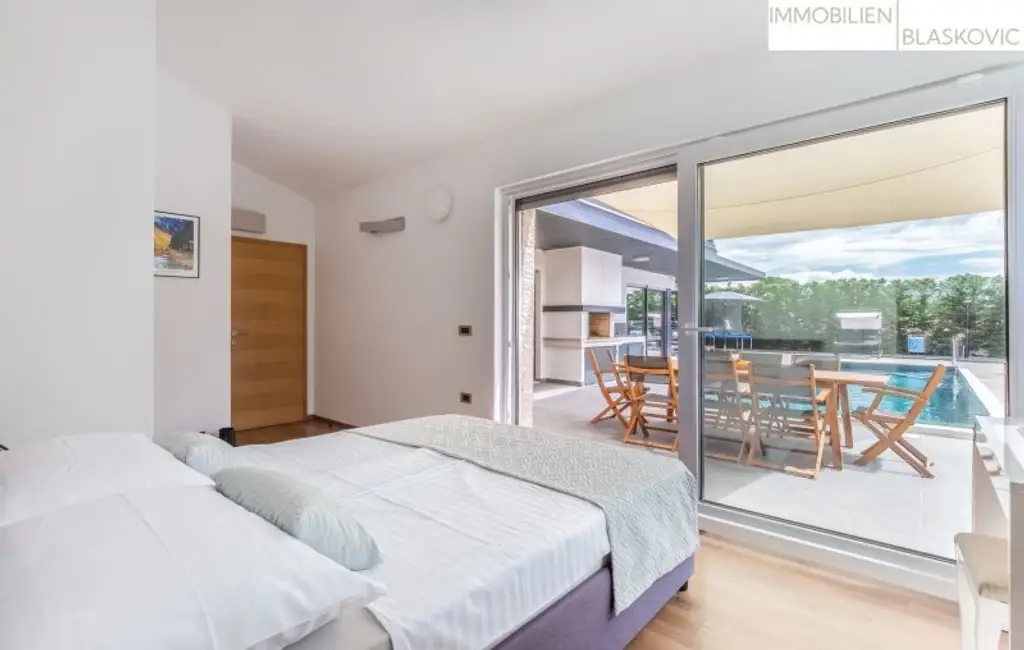 Wunderschöne Villa mit Pool in der Nähe von Visnjan