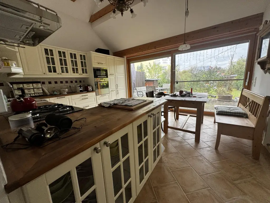 Idyllisches Zuhause mit neuem Nebengebäude -perfekt zum Wohlfühlen