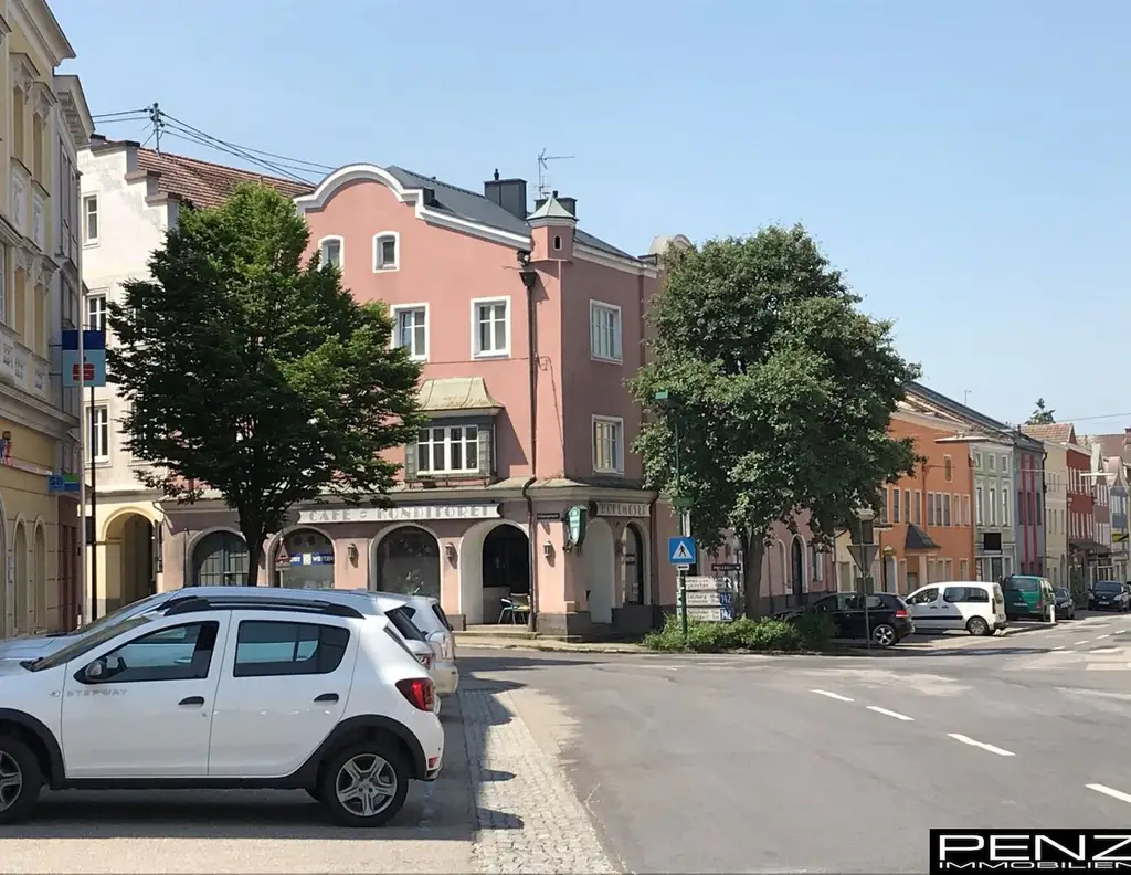 MAUERKIRCHEN: Attraktives Zinshaus - Renditeobjekt mit Garten & Gastterrasse!