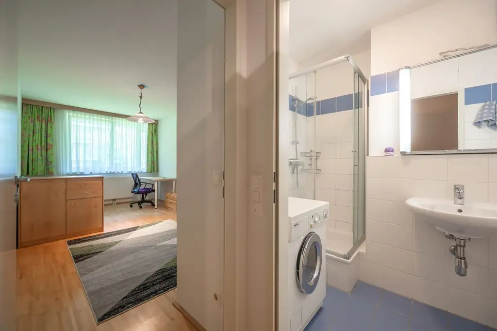 Charmante Wohn-Oase mitten in der Stadt - 126m² Wohnraum, + Terrasse, + Garten, Stellplatz und viel Komfort!