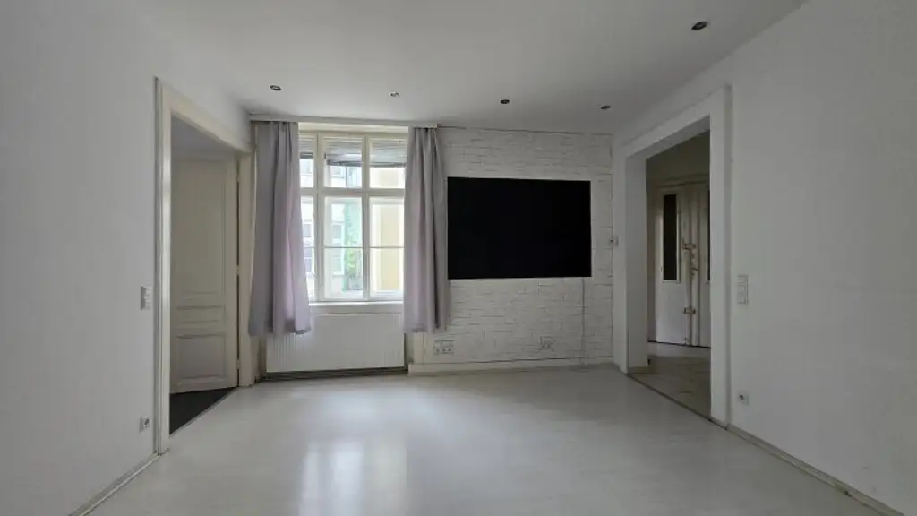 Charmante 2-Zimmer-Wohnung in Hofausrichtung - Unbefristeter Hauptmietvertrag