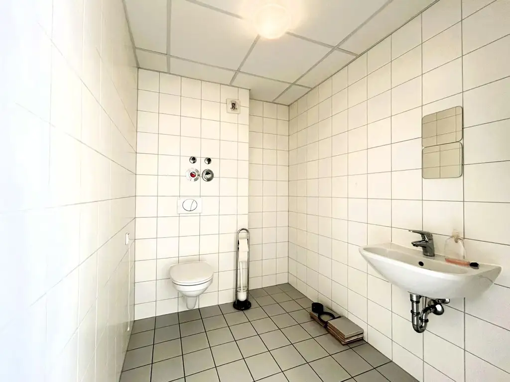 124m² Ordination/Kanzlei/Büro - 4 Räume, barrierefrei